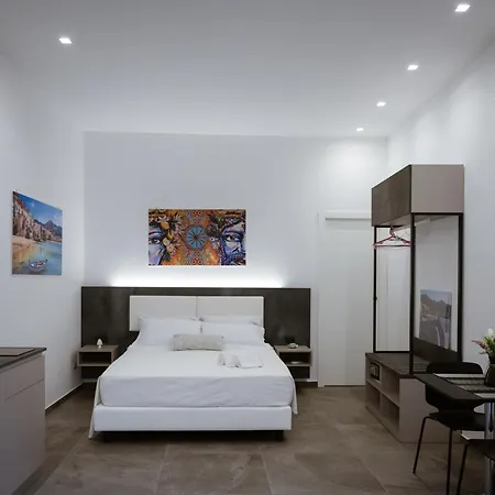 Family House 아파트 체팔루